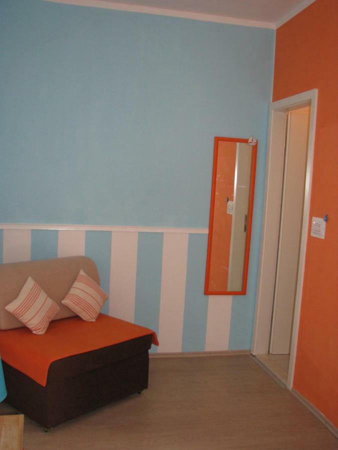 Apartments And Room Lemon Вис Экстерьер фото