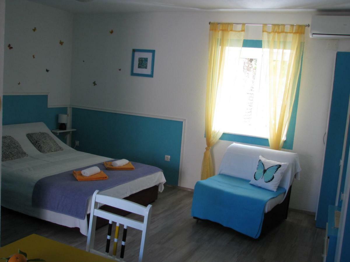 Apartments And Room Lemon Вис Экстерьер фото